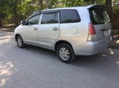 Gia đình bán Toyota Innova 2007, màu bạc