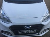 Cần bán Hyundai Grand i10 năm 2017, màu trắng, giá tốt