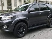 Bán Toyota Fortuner 2.7 V, màu xám, số tự động, đã đi: 50.000 km