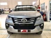 Cần bán gấp Toyota Fortuner 2.4G năm 2017, màu bạc, nhập khẩu nguyên chiếc