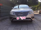 Bán Toyota Innova 2.0E màu nâu vàng, số sàn, đời sx cuối 2015