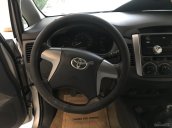 Bán Toyota Innova E năm 2012, màu bạc