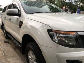 Cần bán lại xe Ford Ranger XLS sản xuất năm 2013, màu trắng, nhập khẩu