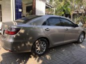 Bán Toyota Camry 2.0 E màu nâu vàng, Sx 2016, chạy lướt 8 ngàn km