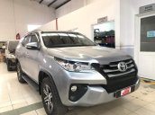 Đại Lý Toyota Đông Sài Gòn bán Toyota Fortuner G, máy dầu, số sàn, màu bạc, đời 2017, xe đi 50.000 km