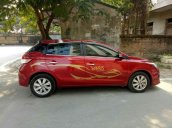 Bán xe Toyota Yaris màu đỏ mới 98%, xe rất đẹp, gia đình mua nhưng đi ít