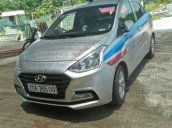 Bán Hyundai Grand i10 2018, màu bạc, xe mới chạy Đk 3 tháng