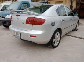 Bán Mazda 3 AT sản xuất 2004, màu bạc, số tự động, giá tốt