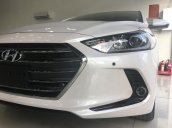 Bán Hyundai Elantra 2018, đủ màu, giao ngay, giá 555 triệu, cho vay 85% với nhiều quà tặng khác