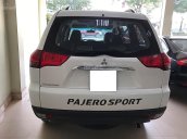 Cần bán xe Mitsubishi Pajero Sport MT sản xuất năm 2016, màu trắng  