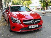 Cần bán gấp Mercedes đ 2017, màu đỏ, nhập khẩu nguyên chiếc