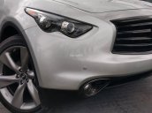 Cần tiền bán gấp xe Infiniti QX70 2016, xe màu bạc