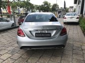 Bán xe Mercedes C300 AMG màu bạc, nội thất đỏ chính hãng. Đủ màu để lựa chọn liên hệ ngay về chơi tết