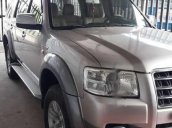 Cần bán xe Ford Everest đời 2008, màu bạc