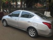 Cần bán gấp Nissan Sunny MT 2013, màu bạc