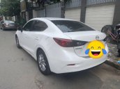 Bán xe Mazda 3 AT sản xuất năm 2015, màu trắng, 585 triệu