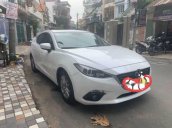 Bán xe Mazda 3 AT sản xuất năm 2015, màu trắng, 585 triệu