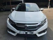 Bán xe Honda Civic đời 2017, màu trắng, nhập khẩu