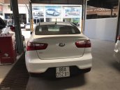 Bán ô tô Kia Rio 1.4 GAT đời 2016, giá xe còn TL, có hỗ trợ trả góp