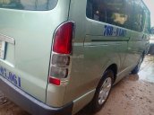 Cần bán Toyota Hiace 2.5 sản xuất 2010, giá tốt