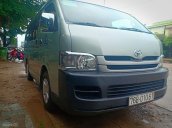 Cần bán Toyota Hiace 2.5 sản xuất 2010, giá tốt