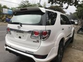 Cần bán xe Toyota Fortuner sản xuất 2014, màu trắng