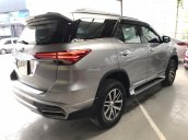 Bán Toyota Fortuner 2.7V 4×4 màu bạc, số tự động, nhập Indonesia cuối 2017, biển Sài Gòn 2 cầu, máy xăng