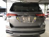 Bán Toyota Fortuner 2.7V 4×4 màu bạc, số tự động, nhập Indonesia cuối 2017, biển Sài Gòn 2 cầu, máy xăng