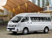 Cần bán Toyota Hiace sản xuất năm 2018, màu trắng, xe nhập