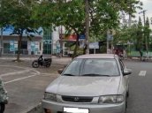 Cần bán xe Mazda 323 sản xuất năm 2000, màu bạc