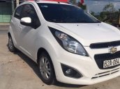 Cần bán lại xe Chevrolet Spark 1.2MT sản xuất 2016, màu trắng 