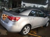 Cần bán xe Kia Cerato đời 2009, màu bạc, xe nhập