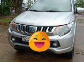 Cần bán gấp Mitsubishi Triton đời 2016, màu bạc, nhập khẩu xe gia đình, 550 triệu