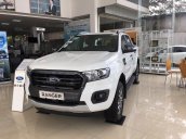 Bán Ford Ranger Wildtrak 4x2 sản xuất năm 2018, màu trắng, xe nhập, giá chỉ 853 triệu LH 0989022295 tại Hòa Bình