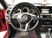 Cần bán Mercedes C300 AMG đời 2012, màu đỏ giá cạnh tranh