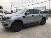 Bán Ford Ranger XLS AT đời 2016, màu bạc, xe nhập 