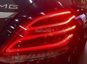 Cần bán Mercedes C300 AMG năm 2018, màu xanh  