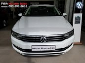 Bán VW Passat Bluemotion màu trắng 2018 - Nhập khẩu nguyên chiếc từ Đức, Ưu đãi cực lớn 1/2019 - hotline: 090.898.8862