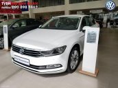 Bán VW Passat Bluemotion màu trắng 2018 - Nhập khẩu nguyên chiếc từ Đức, Ưu đãi cực lớn 1/2019 - hotline: 090.898.8862