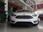 Ford Focus giảm giá kịch sàn cuối năm, liên hệ phòng dự án Phú Mỹ Ford để nhận giá tốt