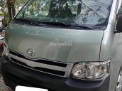 Cần bán Toyota Hiace năm sản xuất 2011, màu xanh lam 