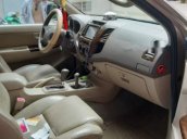 Cần bán Toyota Fortuner đời 2007, màu vàng, nhập khẩu nguyên chiếc, xe gia đình