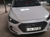 Cần bán xe Hyundai Elantra 2017, màu trắng