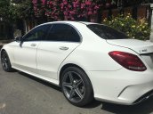 Bán xe Mercedes C300 năm 2015, màu trắng, bảng cao cấp