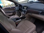 Bán Mercedes GL350 CDI 4 Matic năm 2014, màu đen, nhập khẩu