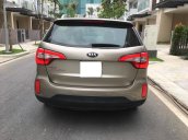 Cần bán Kia Sorento GATH năm sản xuất 2016, màu vàng nâu