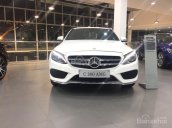 Bán xe Mercedes C300 AMG, phiên bản mới với nhiều ưu đãi cuối năm