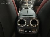 Bán xe Mercedes C300 AMG, phiên bản mới với nhiều ưu đãi cuối năm