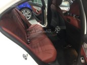 Bán xe Mercedes C300 AMG, phiên bản mới với nhiều ưu đãi cuối năm