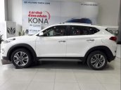 Bán xe Hyundai Tucson đời 2019, màu trắng